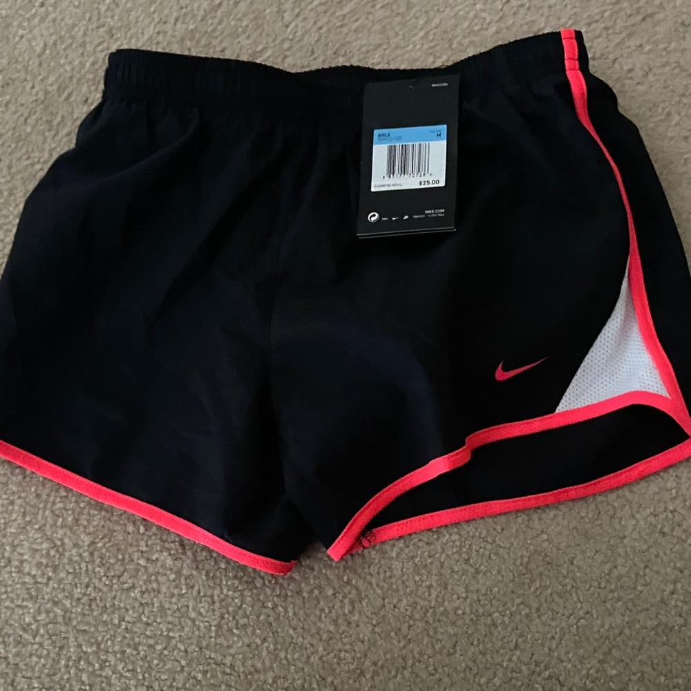 Nike Girls Dry Athletic Shorts - Black and Pink Duo - Picture 2 of 5